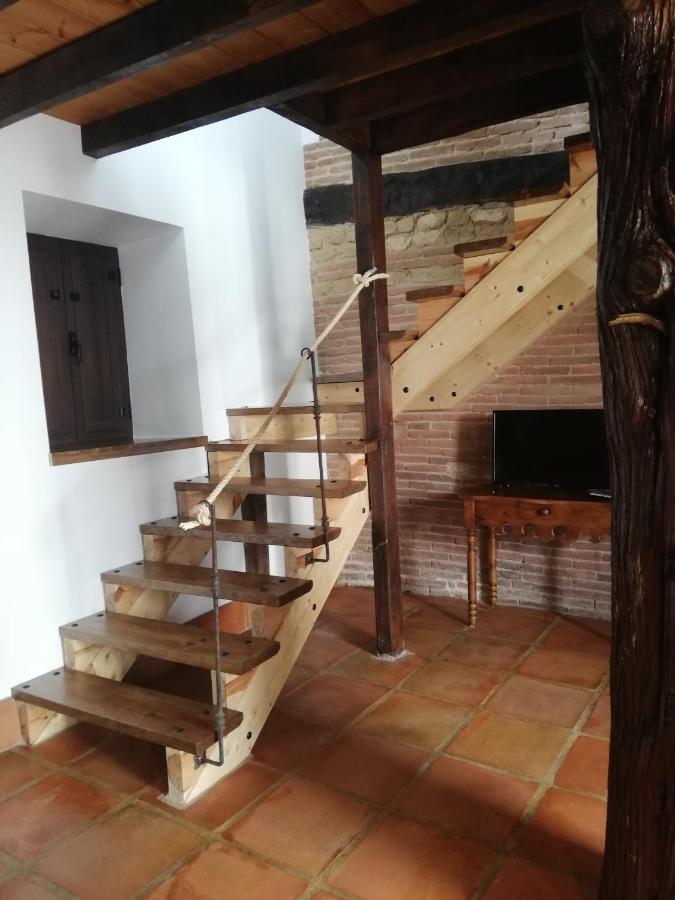 Casa Rural El Enebro 4 Estrellas Navamorcuende Exterior photo